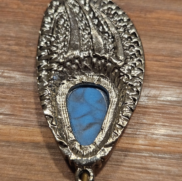 Arthur Pepper ART Faux Turquoise Bear Paw Necklace Clip Earring Set - Picture 6 of 11